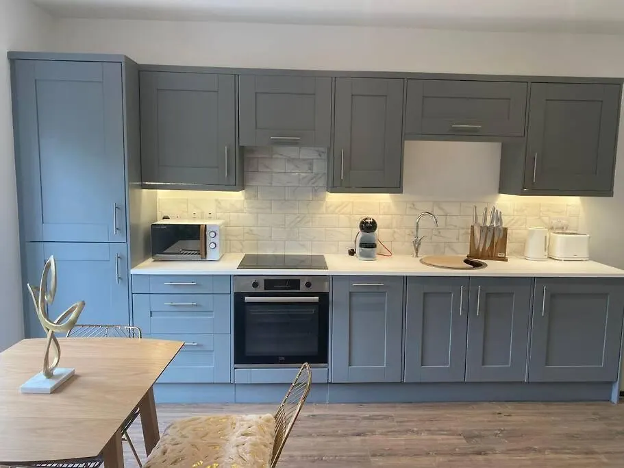 18 North Road Flat 2 By Mia Living Free Parking On Site Apartment Cardiff 0*,  United Kingdom