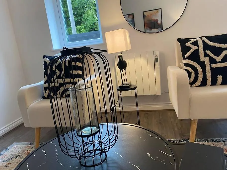 18 North Road Flat 2 By Mia Living Free Parking On Site Apartment Cardiff
